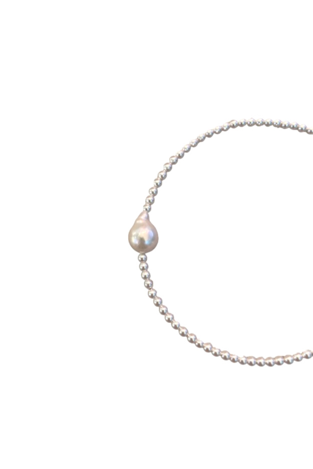 The Petit Pearl Bracelet